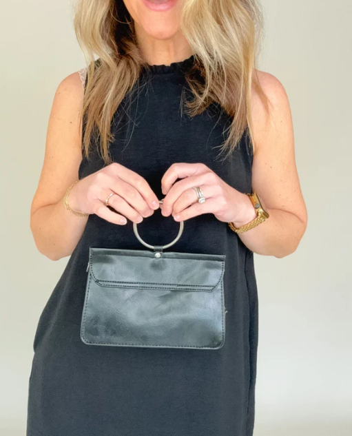 Aria Ring Handbag: The Boldest Accessory You'll Ever Own!